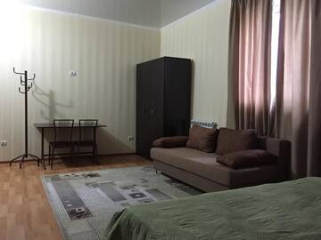 Фото номера Двухместный номер «Комфорт» с 1 кроватью Хостелы Almaty Five Seasons Hotel&amp;Hostel г. Алматы 10