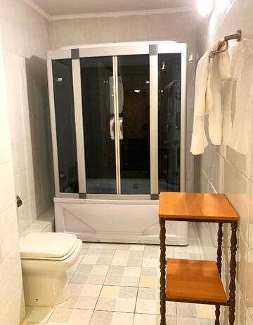 Фото номера Люкс с 1 спальней Отель Отель Golden Palace г. Алматы 9