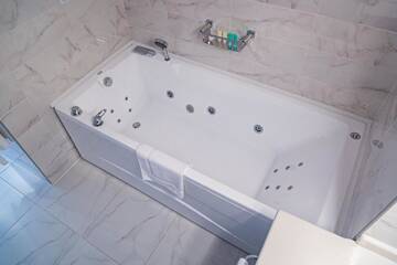 Фото номера Люкс с кроватью размера «king-size» и балконом Отель Отель Алматы г. Алматы 11