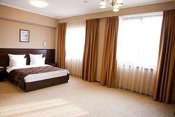 Фото номера Mini Double Room with Double Bed - Non-Smoking Отель Отель Best Western Plus Atakent Park г. Алматы 5