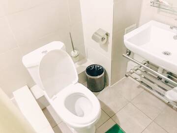 Фото номера Стандартный двухместный номер с 2 отдельными кроватями Отель Grushevy Hospitality Boutique г. Алматы 6