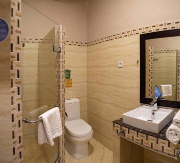 Фото номера Стандартный двухместный номер с 1 кроватью Отель Resident Hotel Delux г. Алматы 4
