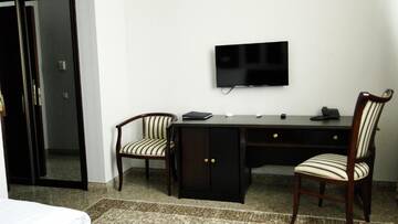Фото номера Стандартный двухместный номер с 1 кроватью Отель Royal Park Hotel г. Алматы 17