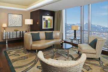 Фото номера Клубный люкс Отель Отель Ritz-Carlton Алма-Ата г. Алматы 5