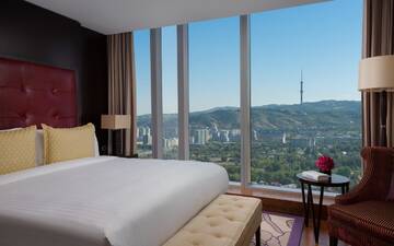 Фото номера Представительский люкс Отель Отель Ritz-Carlton Алма-Ата г. Алматы 3