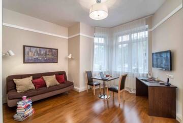 Фото номера Большой двухместный номер с 1 кроватью Апарт-отели Home Apartments г. Алматы 9